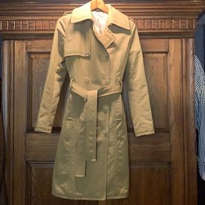 Chic tan trench coat